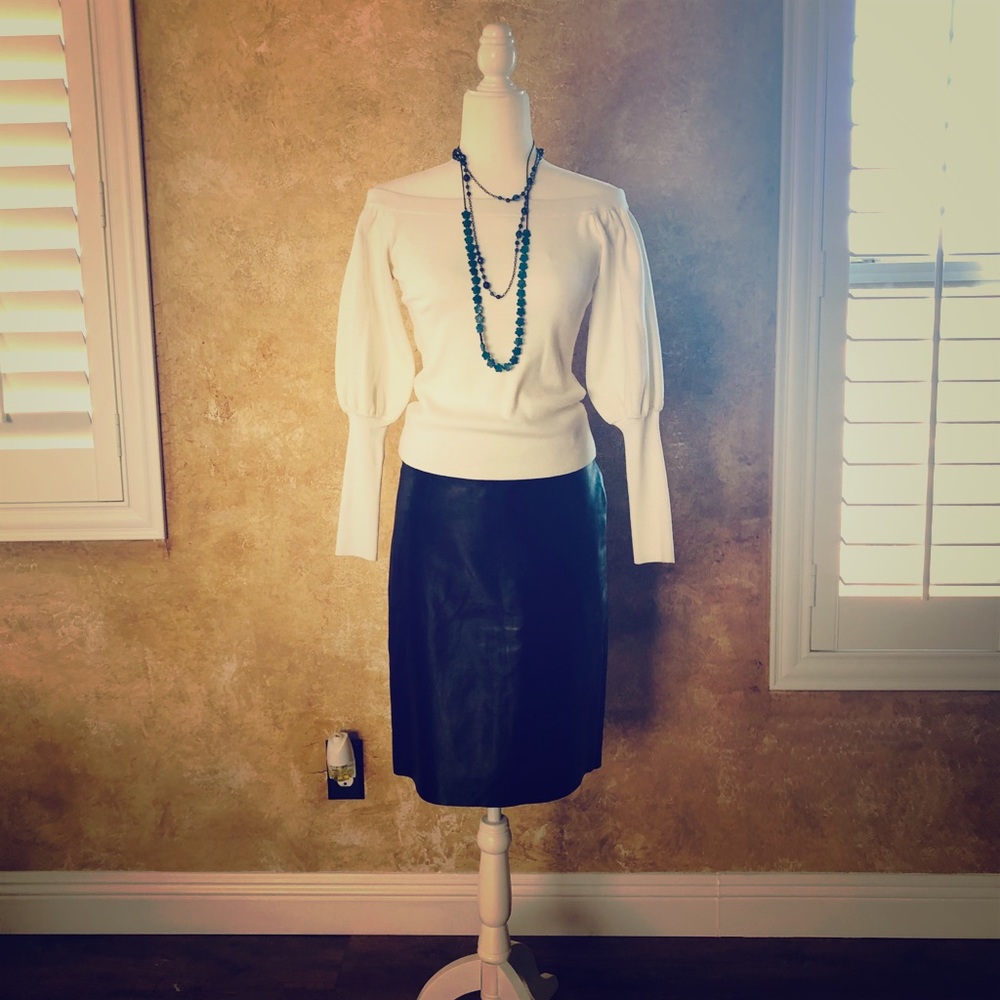 Antonio Melani lightly used sweater top Size S